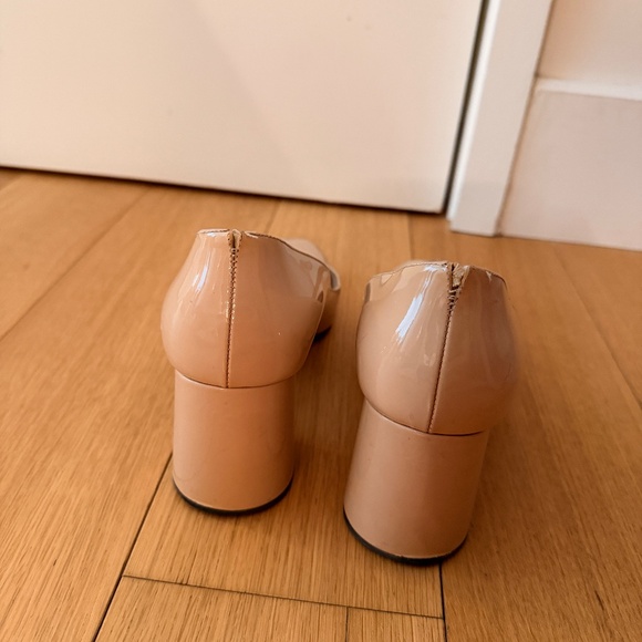 Prada - Square-Toed Beige Block Heel - Size 38 - Picture 10 of 11